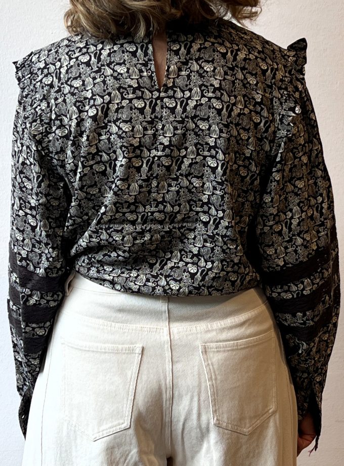 Blusa fantasia Gyliane Frnch