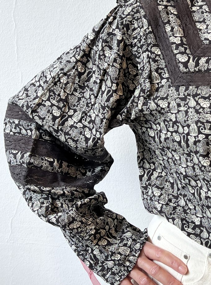 Blusa fantasia Gyliane Frnch