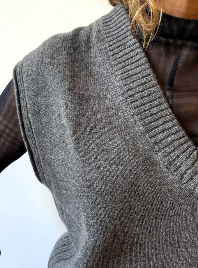 Gilet cashmere con scollo a V Ottod'Ame