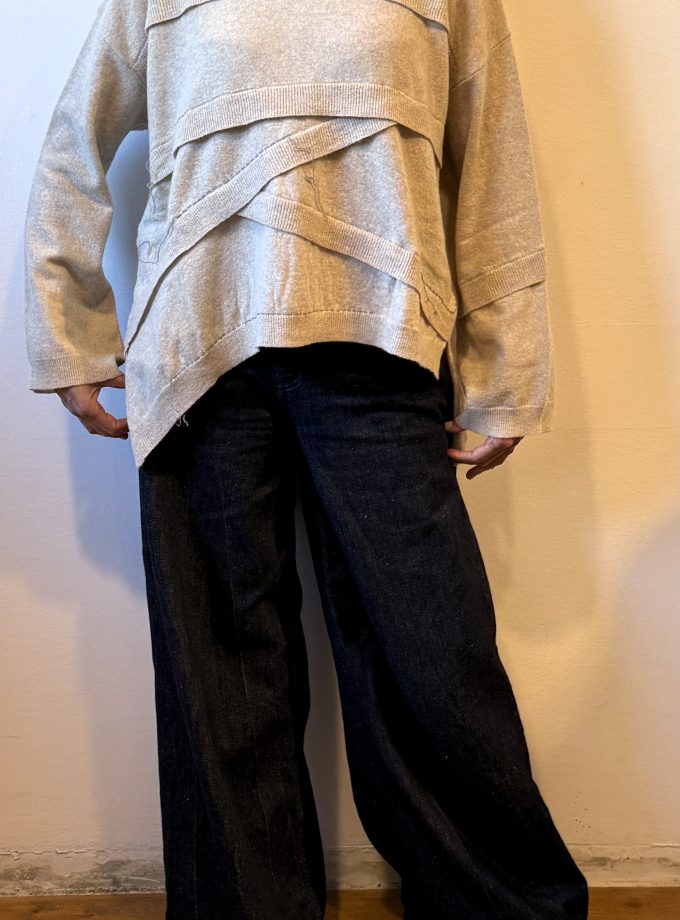 Maglia asimmetrica intrecci Jei-O Laboratorio