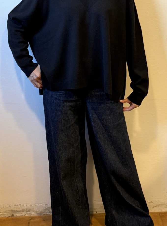 Maglia over scollo a V Manila Grace