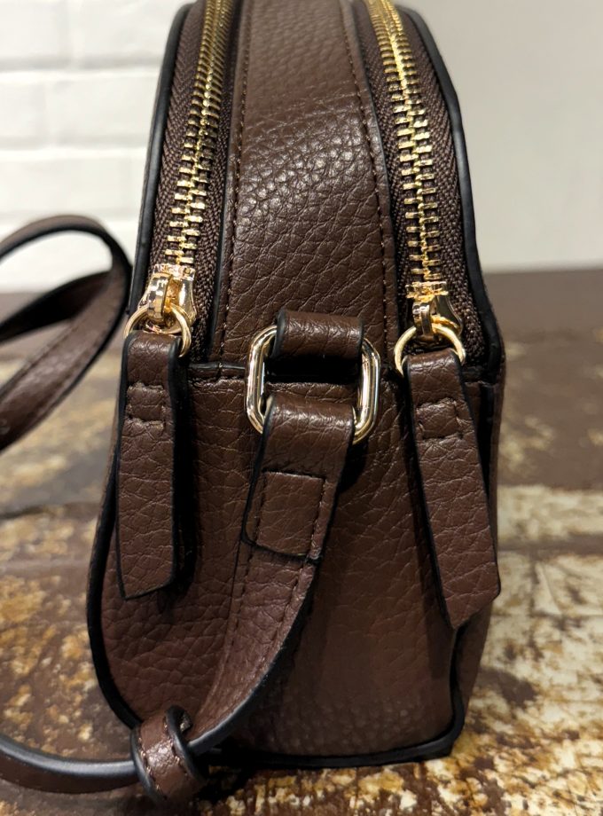 Tracollina zip Manila Grace