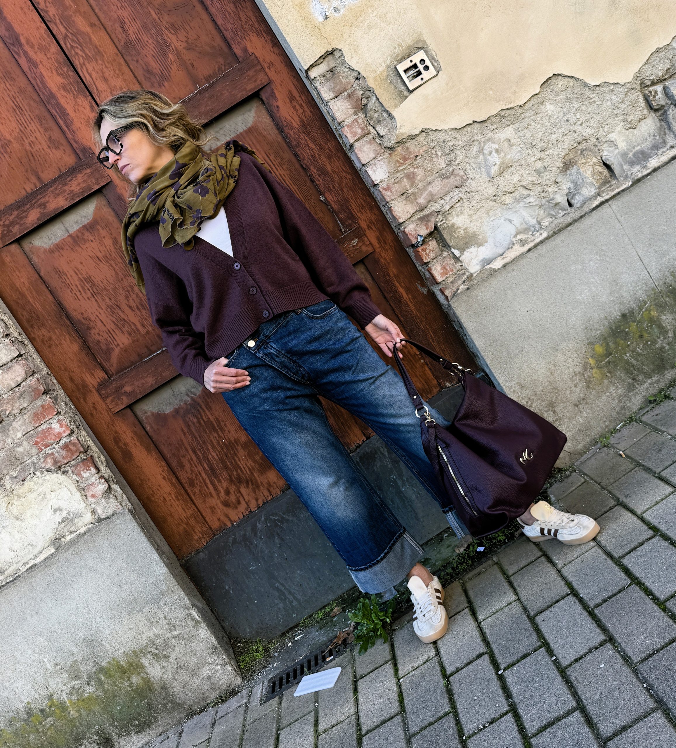 Jeans-asimmetrico-manila-grace-copertina